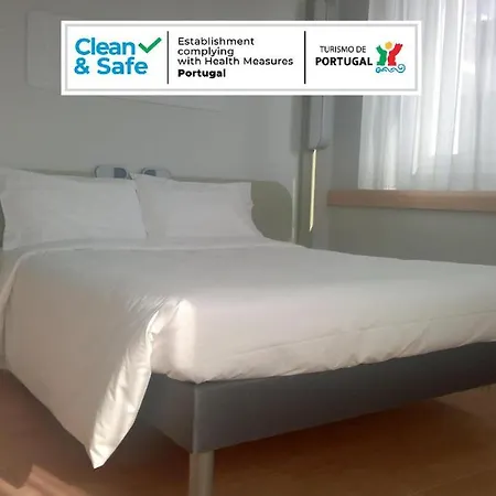 Ibis Budget Centro 2* 브라가