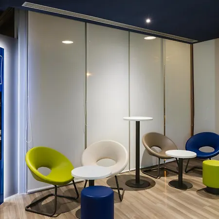 Ξενοδοχείο Ibis Budget Centro 2*