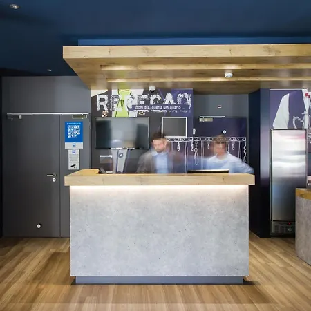 Ibis Budget Centro Μπράγκα