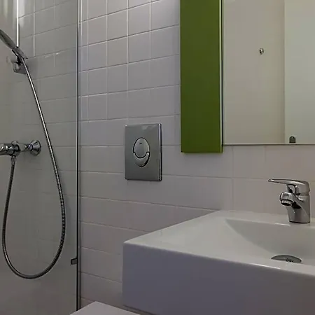 Ibis Budget Centro 2*