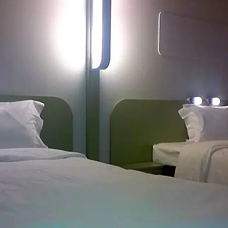 Ibis Budget Centro 2*