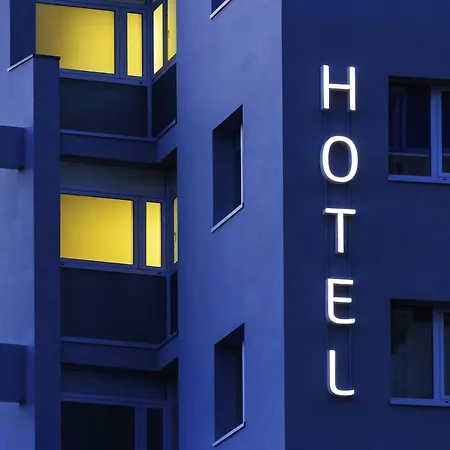 Ibis Budget Centro 2*