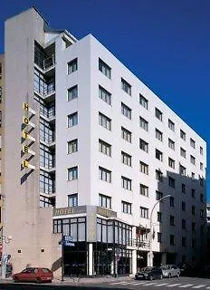 Ibis Budget Centro 2*